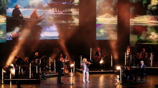 “Secret Garden Live in Vietnam”- cảm xúc và hoài niệm