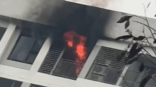 Người dân hoảng loạn khi phát hiện chung cư cao tầng phát hỏa