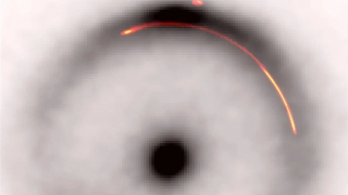 Vật thể đen bí ẩn ở rìa vũ trụ