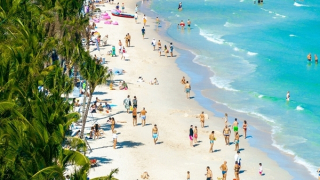 Phú Quốc “bùng nổ” khách quốc tế cuối năm tạo “cơ hội vàng” cho thị trường nghỉ dưỡng