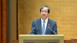 Trình Quốc hội phương án thống nhất một bộ sách giáo khoa trên toàn quốc