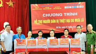 Học viện CSND và nhà tài trợ ủng hộ hiện vật trị giá 3,5 tỷ đồng cho bà con Bắc Ninh