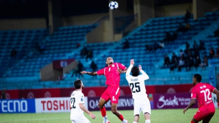 CLB Bóng đá Công an Hà Nội "đánh rơi" chiến thắng trên sân nhà