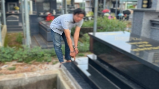 Khởi tố đối tượng đập phá mồ mả