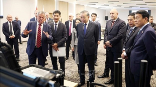 Tổng Bí thư Tô Lâm thăm Công ty công nghiệp quốc phòng Samel-90 của Bulgaria