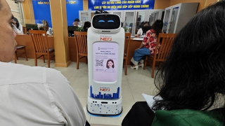 Có gì lên phường gặp... robot hành chính công nhé!