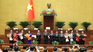 Chân dung hai Phó Thủ tướng mới