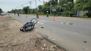 Xe máy tông nhau làm 2 người chết