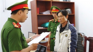 Bị chém trọng thương khi đi đánh người