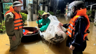 Khẩn cấp ứng phó, khắc phục hậu quả mưa lũ nghiêm trọng tại miền Trung