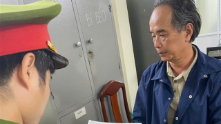 Bắt khẩn cấp đối tượng đánh tài xế taxi ở Nha Trang