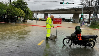 Đà Nẵng cảnh báo 113 điểm ngập úng, chia cắt giao thông