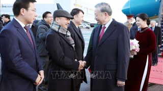 Tổng Bí thư Tô Lâm đến thủ đô London, bắt đầu thăm chính thức Liên hiệp Vương quốc Anh và Bắc Ireland