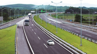 Điều chỉnh tốc độ, phương án lưu thông trên một số tuyến cao tốc