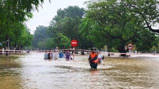 Miền Trung có mưa to đến rất to, Hà Nội trời nắng đẹp