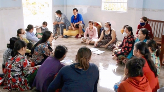 Chơi hụi bằng... niềm tin