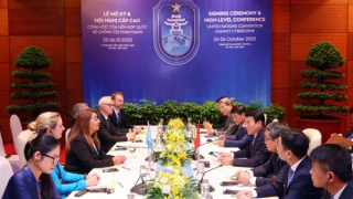 Ngọn lửa Hà Nội thắp sáng trận tuyến toàn cầu chống tội phạm mạng