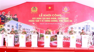 Kementerian Keamanan Publik mendukung pembangunan 3 proyek bermakna bagi penghidupan masyarakat di Nghe An