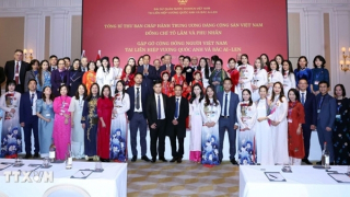 Tổng Bí thư Tô Lâm và Phu nhân với cộng đồng người Việt Nam tại Anh