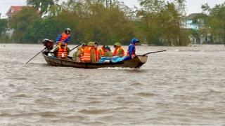 TP Huế lý giải lũ trên sông Hương dâng cao 2 lần đạt đỉnh