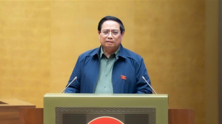 Thủ tướng: sẽ tính toán, cân đối thu chi để tăng lương sớm