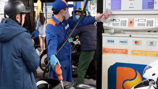 Giá xăng dầu đồng loạt tăng mạnh