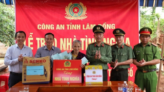 Lâm Đồng: Bàn giao 3 căn nhà đầu tiên trong đợt 2 triển khai công tác xóa nhà tạm