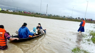 Phó Thủ tướng Mai Văn Chính kiểm tra, chỉ đạo công tác ứng phó mưa lũ tại Hà Tĩnh