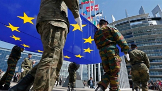 Cựu Tổng thống Croatia cảnh báo vòng xoáy địa chính trị