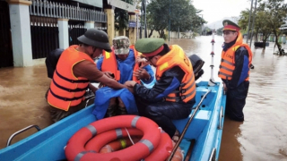 Khắc phục nhanh hậu quả mưa lũ tại Trung Bộ và sẵn sàng ứng phó với bão Kalmaegi