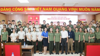 Nâng cao văn hóa ứng xử cho CBCS Công an cửa khẩu và lực lượng An ninh hàng không