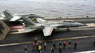 Khi màn bạc thì thầm chính trị