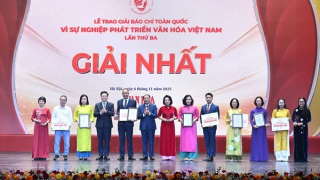 Trao Giải Báo chí toàn quốc “Vì sự nghiệp phát triển Văn hóa Việt Nam”