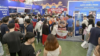 Để điện ảnh đến gần hơn với công chúng