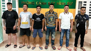 Bắt nhóm đối tượng hoạt động tín dụng đen có súng đạn