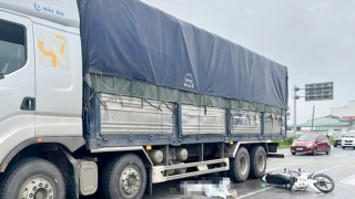 Hải Phòng: Va chạm với xe tải, 2 nữ công nhân tử vong tại chỗ