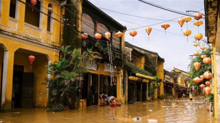 Đà Nẵng chỉ đạo khẩn bảo tồn các di tích phố cổ Hội An sau bão số 13