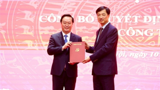 Đồng chí Nguyễn Đức Trung giữ chức Phó Bí thư Thành ủy Hà Nội