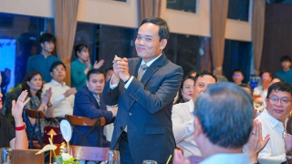 Bí thư Thành ủy Trần Lưu Quang gặp gỡ, trả lời từng vấn đề lãnh đạo các trường đại học nêu ra