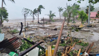 Fung-wong mạnh cấp siêu bão, quần thảo đảo Luzon