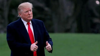 Tổng thống Trump tuyên bố chia "cổ tức thuế" 2.000 USD cho mỗi người Mỹ