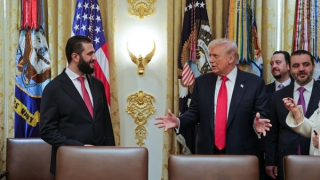 Mỹ tiếp tục nới lỏng lệnh trừng phạt Syria sau "cuộc gặp lịch sử"