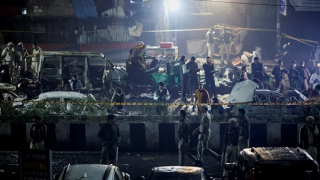 Xe ô tô phát nổ giữa thủ đô Ấn Độ gây nhiều thương vong