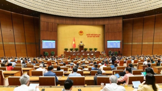 Quốc hội thống nhất mục tiêu tăng trưởng GDP năm 2026 từ 10% trở lên