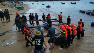 Australia hỗ trợ thêm 800.000 AUD giúp người dân miền Trung hồi phục sau bão, lũ