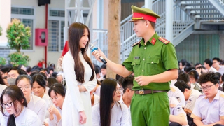 Tạo thói quen sống an toàn trong kỷ nguyên số