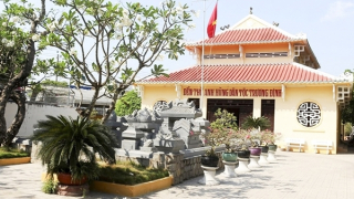 Hào khí Trương Định và nỗi lòng Đồ Chiểu