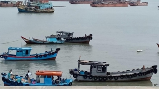 Người lái tàu thuyền có nồng độ cồn bị phạt tới 35 triệu đồng