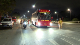 Xử lý nghiêm xe khách trá hình hoạt động sau mưa lũ