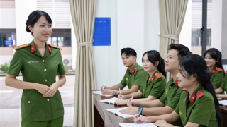 Nữ giáo viên Cảnh sát với những cách làm sáng tạo nâng cao chất lượng dạy học